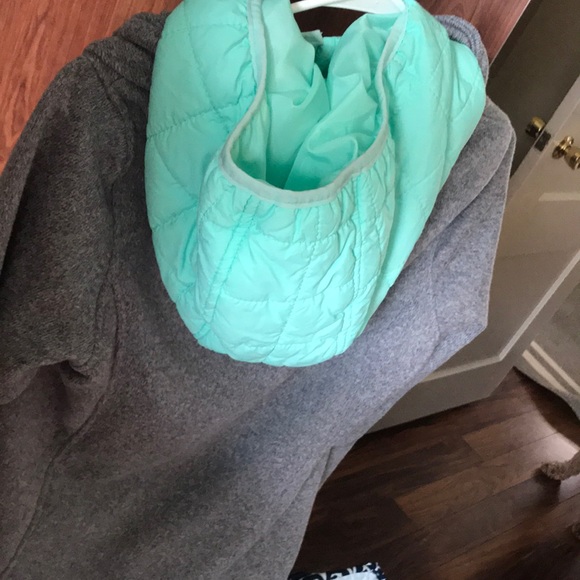 Spring jacket - Picture 3 of 3